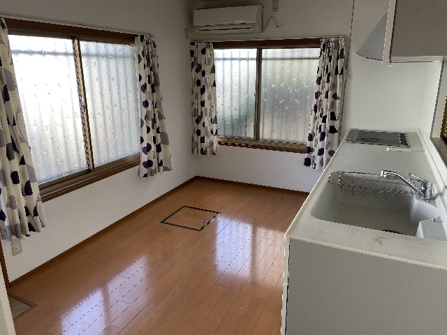 detached 愛知県西尾市熊味町小松島7