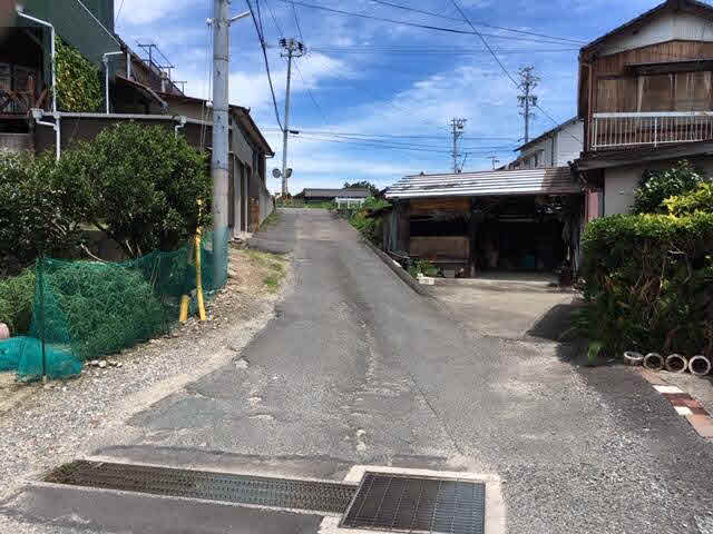  愛知県常滑市山方町８丁目