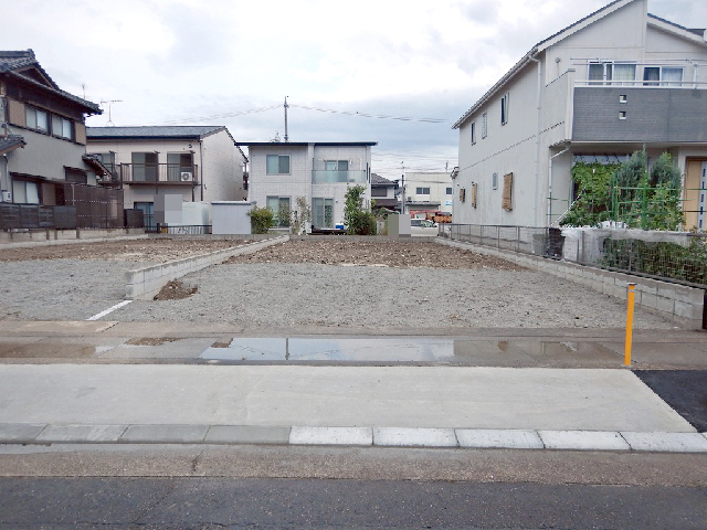  愛知県北名古屋市中之郷栗島75番
