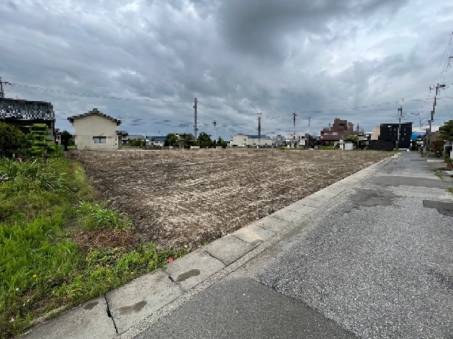  愛知県津島市埋田町３丁目48-1他
