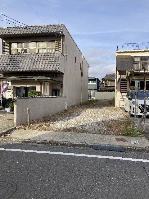  愛知県清須市西枇杷島町西六軒