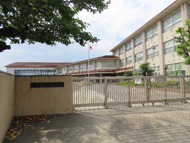  愛知県一宮市長島町３丁目