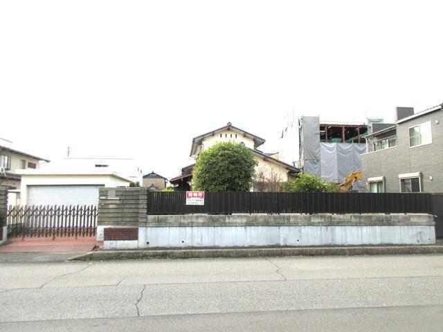  愛知県一宮市森本３丁目12-8