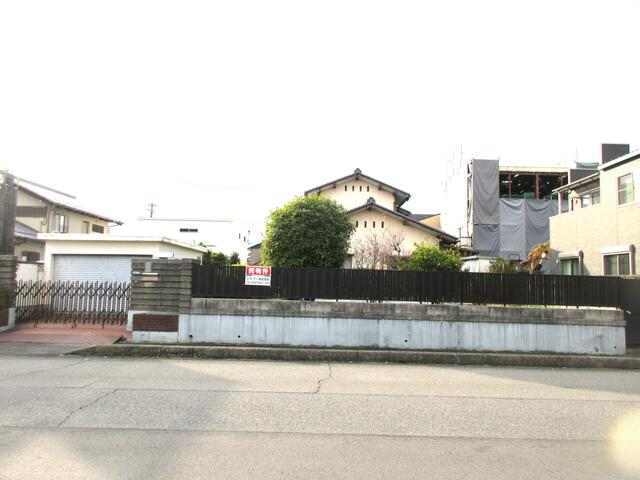  愛知県一宮市森本３丁目12-8