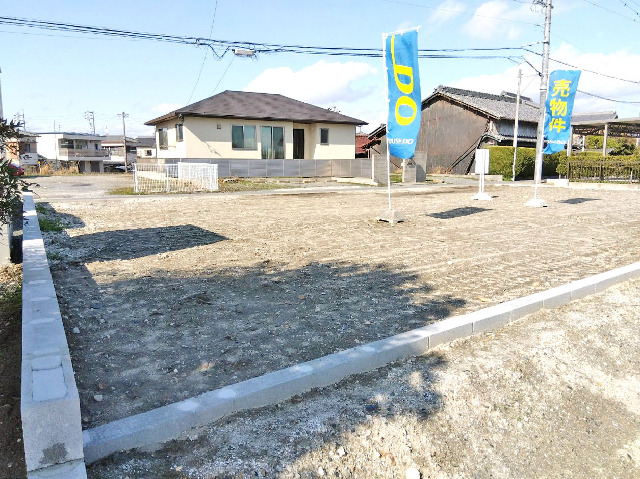  愛知県愛西市見越町古堤起551番、堂起7番