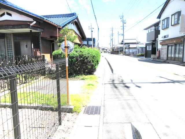  愛知県丹羽郡扶桑町大字柏森字郷前