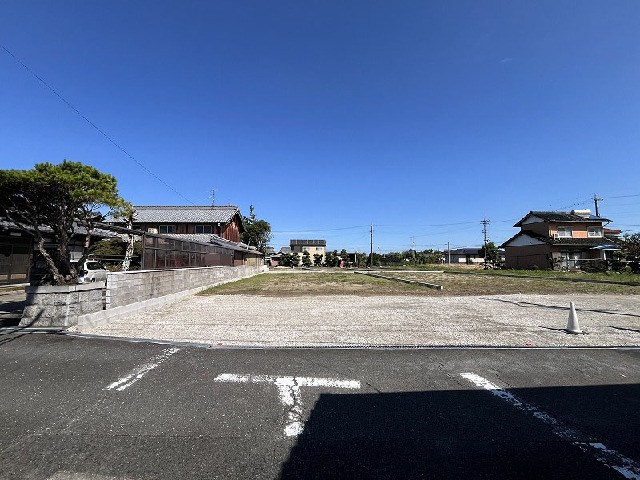  愛知県稲沢市横野町東郷777番1　他