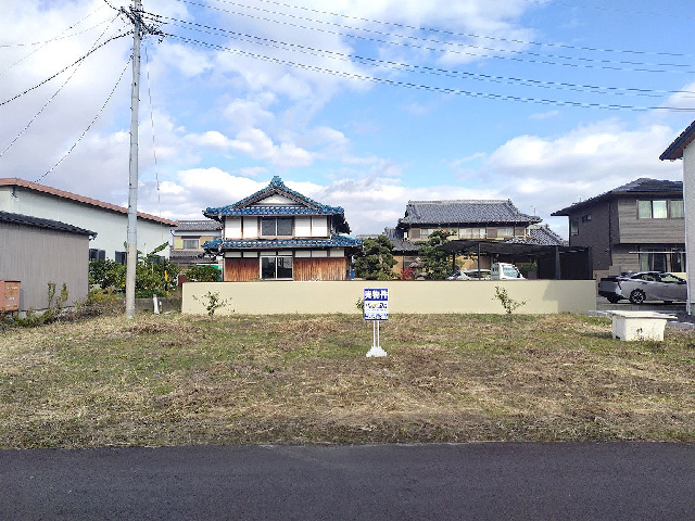  愛知県稲沢市平和町西光坊海道東