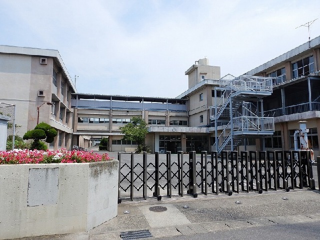detached 愛知県愛西市西保町森浦