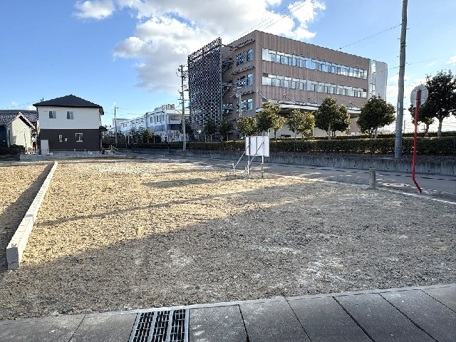  愛知県稲沢市陸田本町