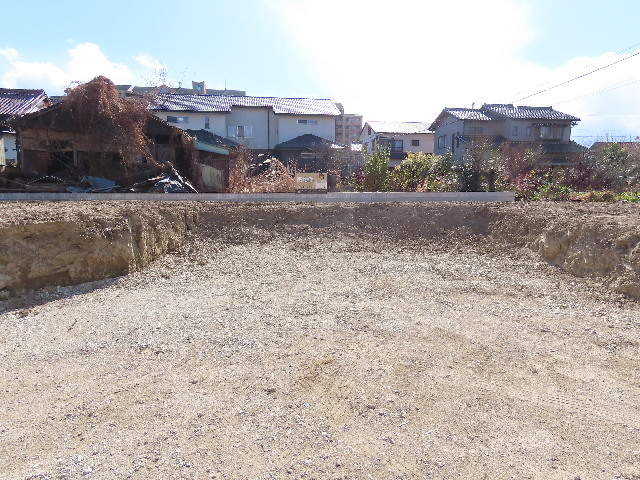  愛知県清須市西枇杷島町小場塚
