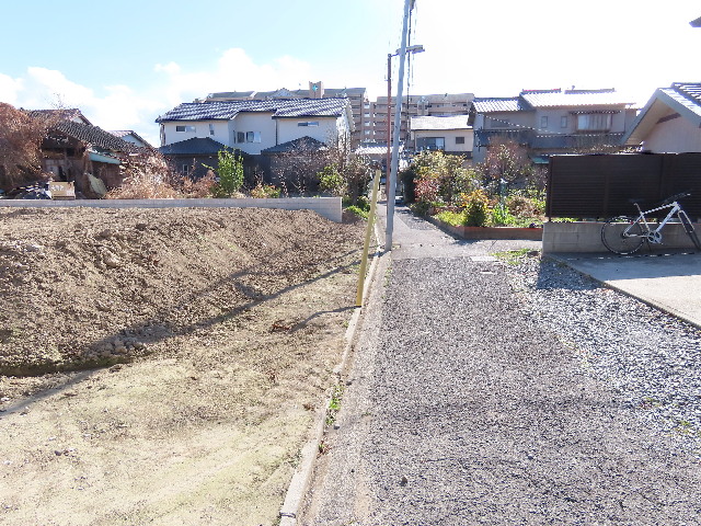  愛知県清須市西枇杷島町小場塚